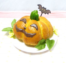 ハロウィンのパンプキンブレッド