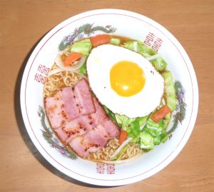 幸腹グラフィティ11話の野菜炒め盛り醤油ラーメン卵のせ