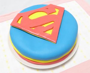 スーパーヒーローカフェのケーキを再現